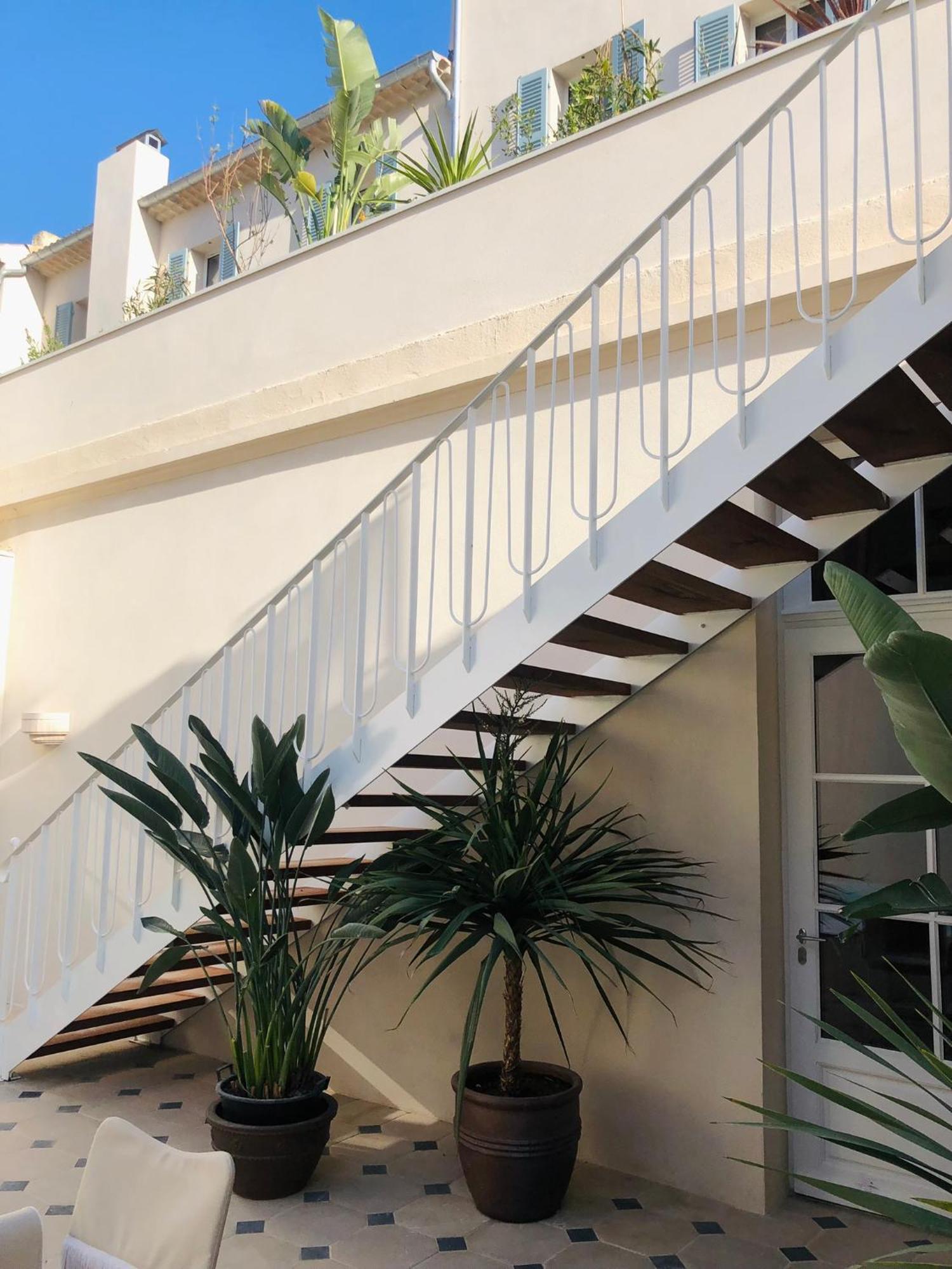 Lilou Hotel Hyères Eksteriør billede